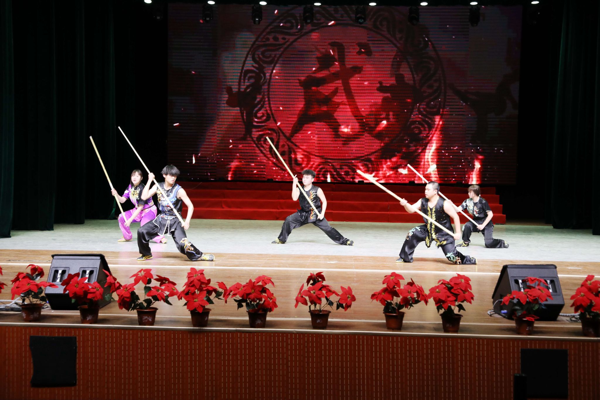 传统民间技艺大赛,展现丰富多彩的民族体育文化 传统民间技艺大赛,展现丰富多彩的民族体育文化