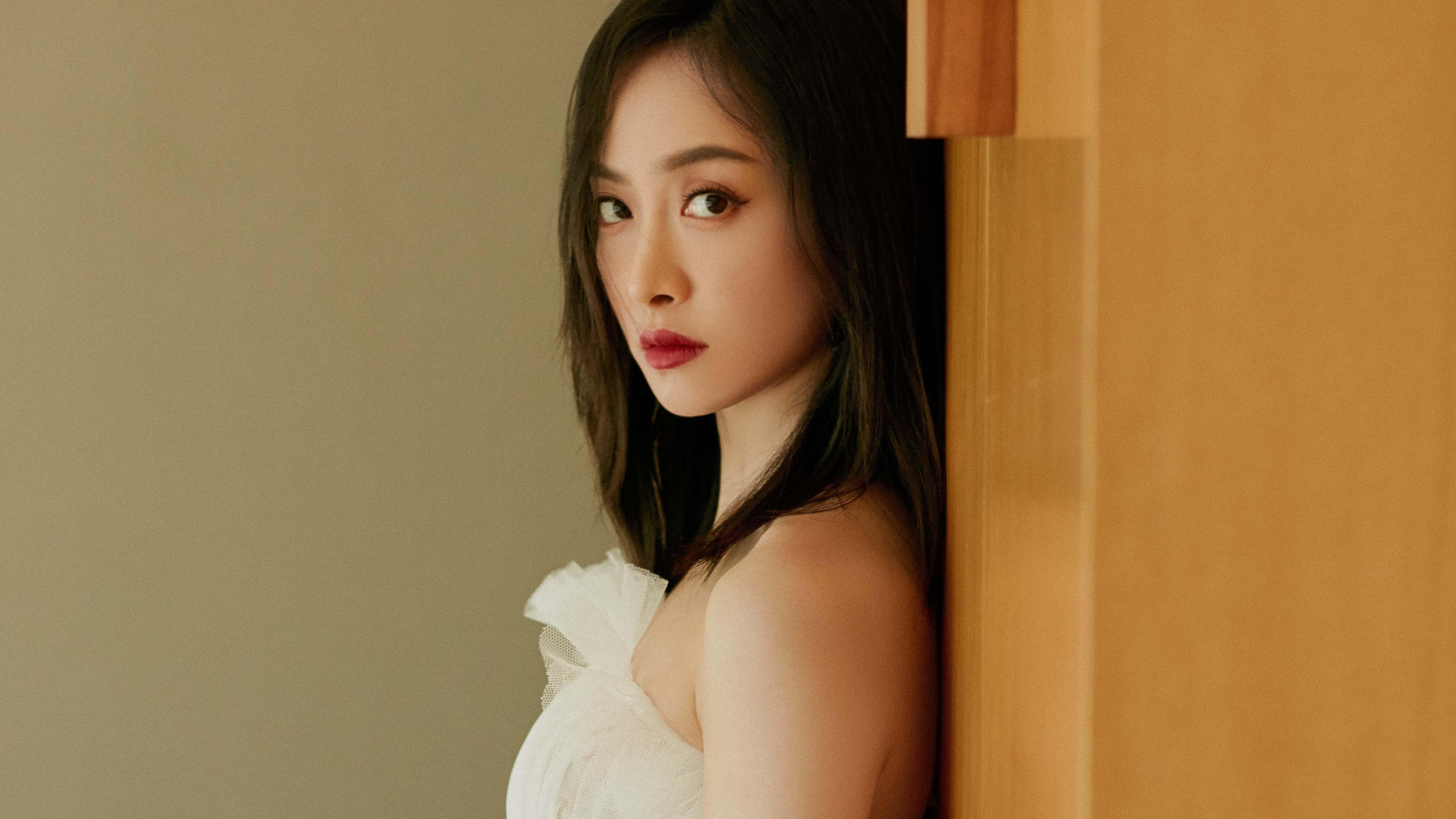 李恩：全黑队中场主宰，场上既能进攻又能防守，李恩 足球