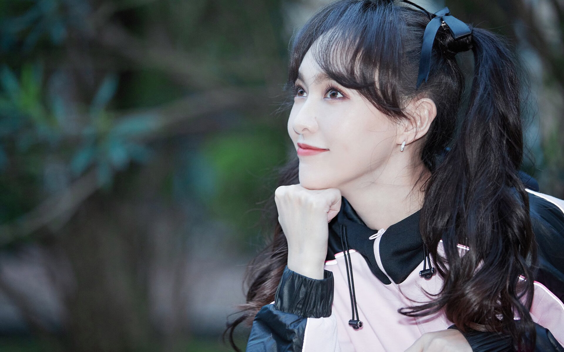 赞比亚男篮在非洲锦标赛中奋战不止，竞技水平大幅提升，赞比亚男子足球国家队